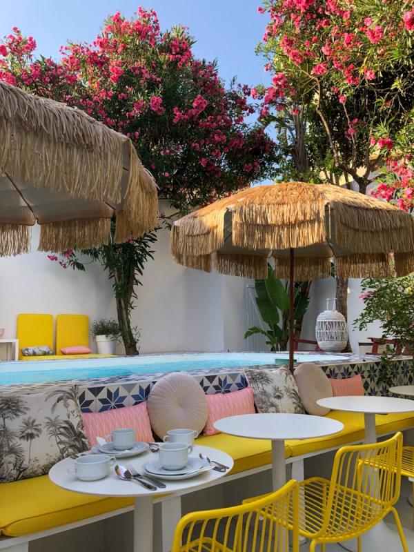 Hôtel Mademoiselle – Piscine © Iris Klipfel Hôtel Mademoiselle – Piscine © Iris Klipfel