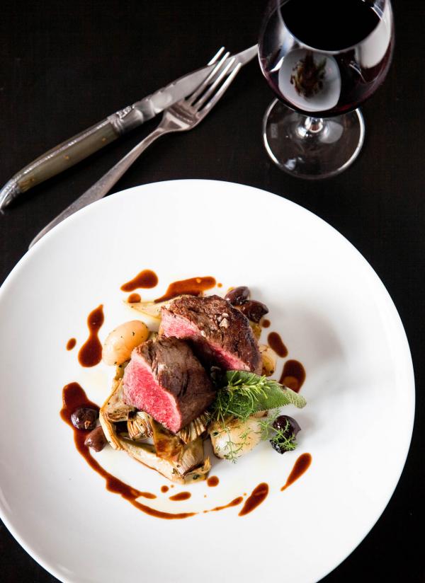 Il Santo Bevitore — piatto © Il Santo Bevitore Il Santo Bevitore — piatto © Il Santo Bevitore