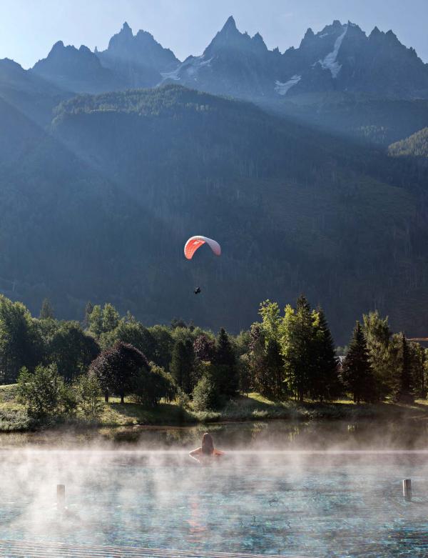 QC Terme Chamonix— piscine extérieure © DR QC Terme Chamonix— piscine extérieure © DR