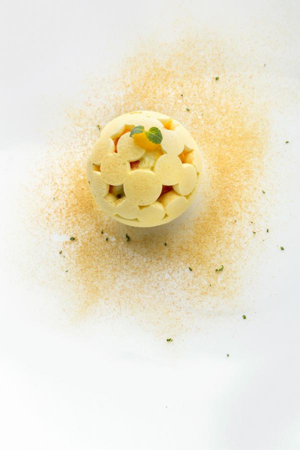 Vacherin revisité aux agrumes. Vacherin revisité aux agrumes.