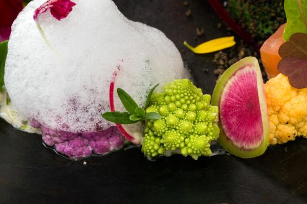 Salade de légumes croquants - Détails Salade de légumes croquants - Détails