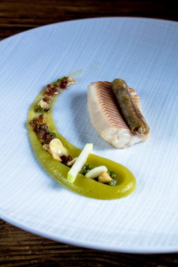 Omble chevalier, purée de Granny Smith © DR 