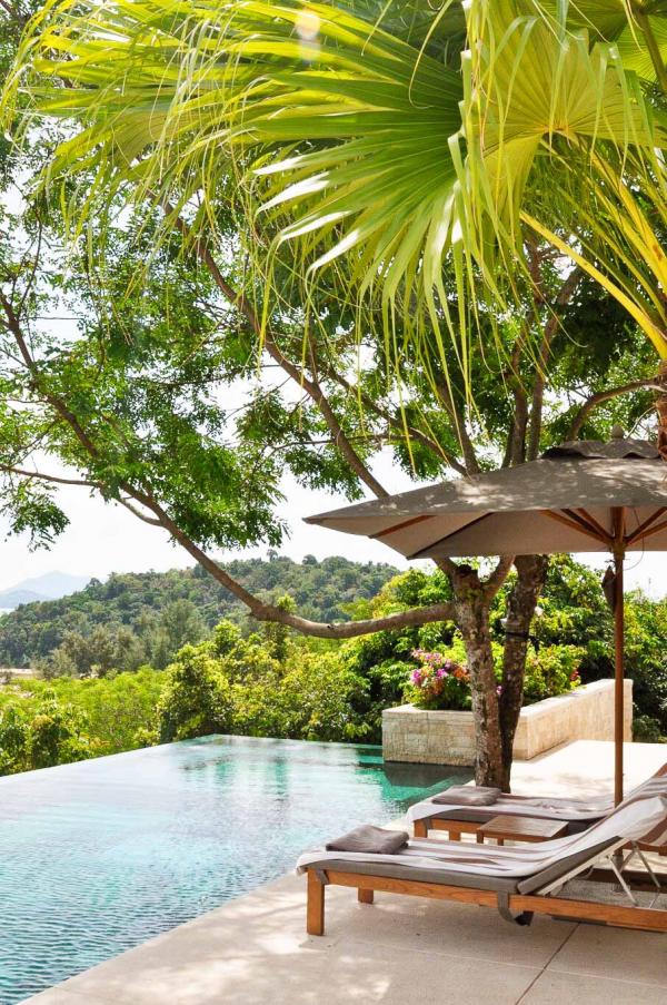 Vue de la piscine d’une résidence privée © Constance Lugger Vue de la piscine d’une résidence privée © Constance Lugger