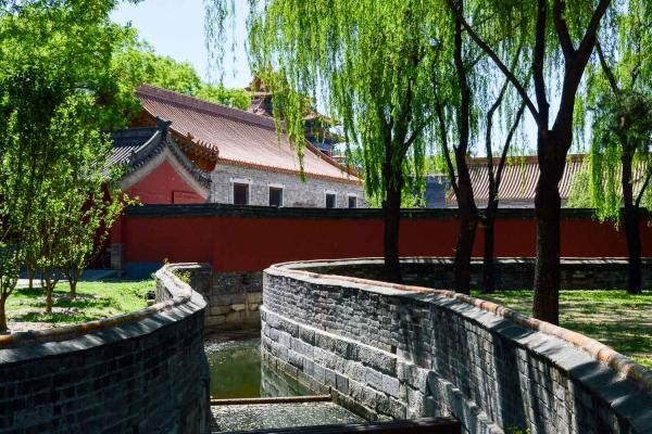 Les jardins sont rafraîchis par des canaux. © Pierre Gunther Les jardins sont rafraîchis par des canaux. © Pierre Gunther