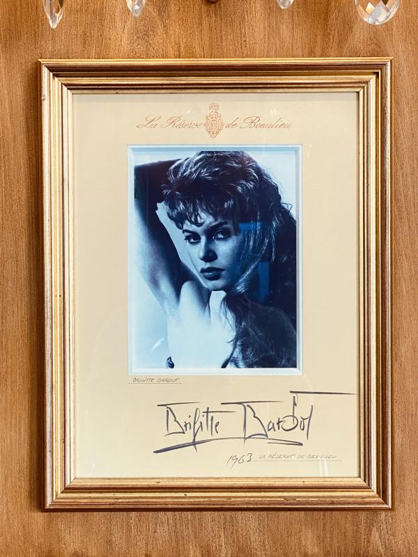 La Réserve de Beaulieu – Portrait de Brigitte Bardot © EL / YONDER.fr La Réserve de Beaulieu – Portrait de Brigitte Bardot © EL / YONDER.fr