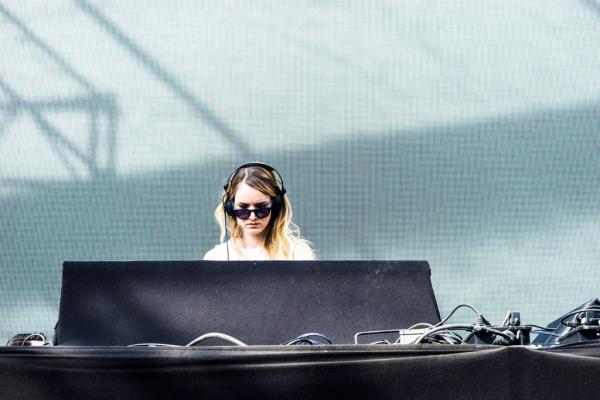 DGTL met également à l'honneur des DJs locaux comme ici Illesnoise © Yonder.fr