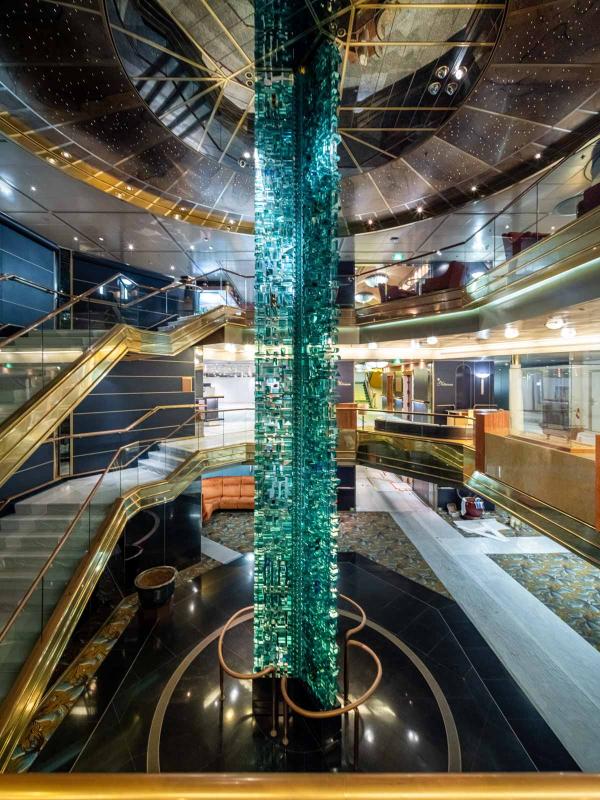 CFC - Renaissance - Grand Foyer