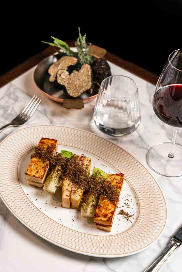 Croque Monsieur à la truffe © Café de Paris SBM Croque Monsieur à la truffe © Café de Paris SBM