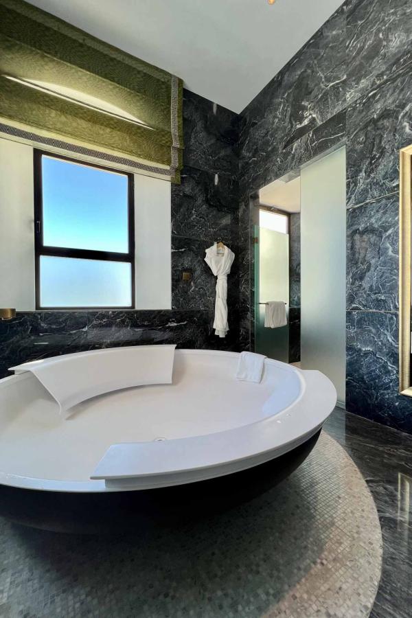 Fairmont Tazi Palace Tanger © YONDER Fairmont Tazi Palace Tanger © YONDER