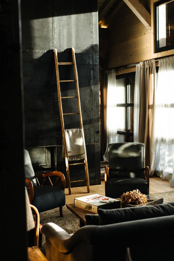 Hôtel & Chalets L’Alpaga | Lobby © Charlotte Lindet Hôtel & Chalets L'Alpaga | Lobby © Charlotte Lindet