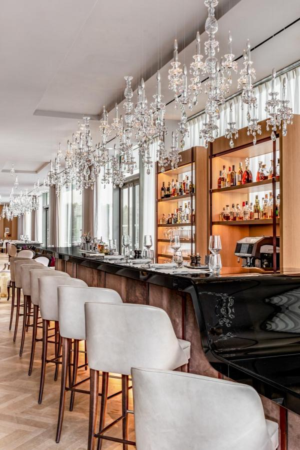 Royal Champagne Hôtel & Spa – Restaurant Le Bellevue / Bar © DR