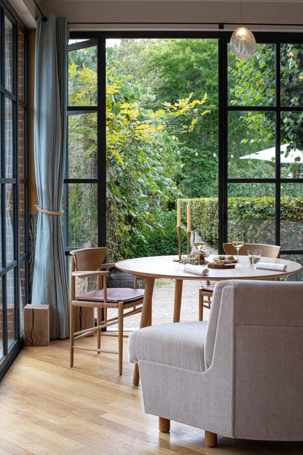 Domaine de Primard — Les Chemins © Philippe Vaurès Santamaria Domaine de Primard — Les Chemins © Philippe Vaurès Santamaria