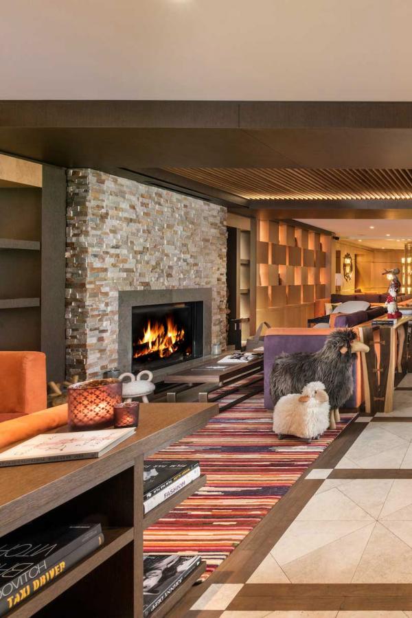 Lobby Barrière Les Neiges © Marc Berenguer