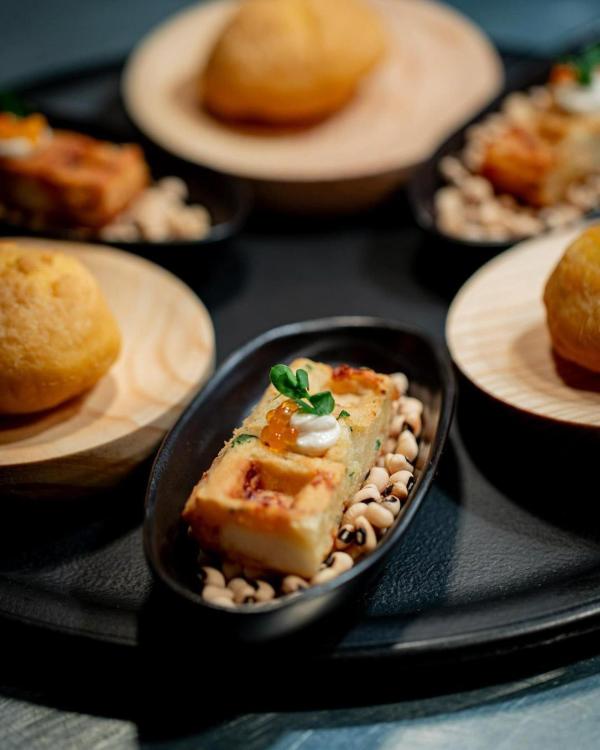 Kin © David Girard Kin © David Girard