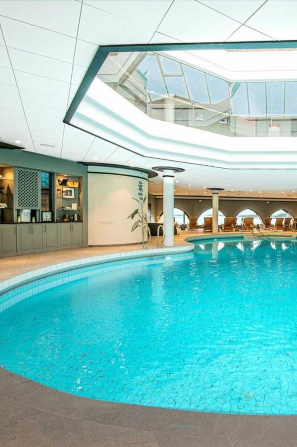 Piscine du Domaine de Rochevilaine © Jérôme Mondière Piscine du Domaine de Rochevilaine © Jérôme Mondière