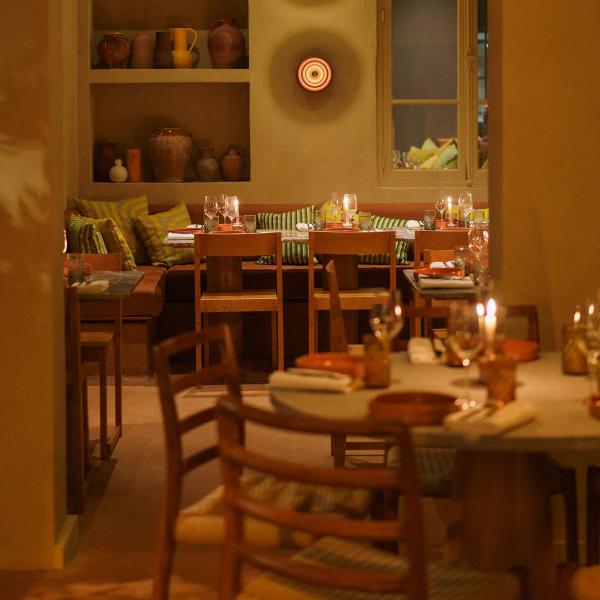Tekés | Intérieur du restaurant © Benjamin Rosemberg