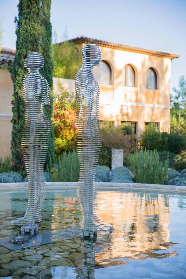 Terre Blanche Hôtel Spa Golf Resort – Fontaine du spa © DR Terre Blanche Hôtel Spa Golf Resort – Fontaine du spa © DR