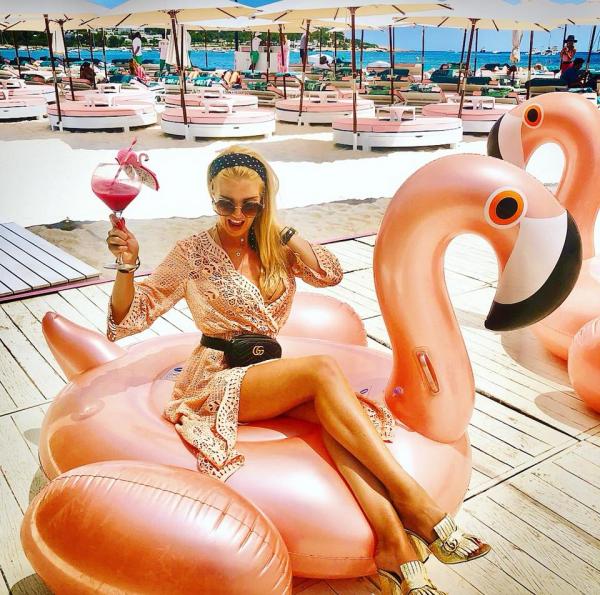 Instagram / @merel_modelbusiness