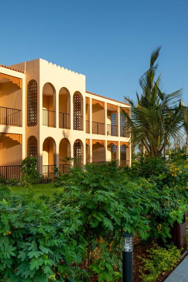 © The Mora © The Mora