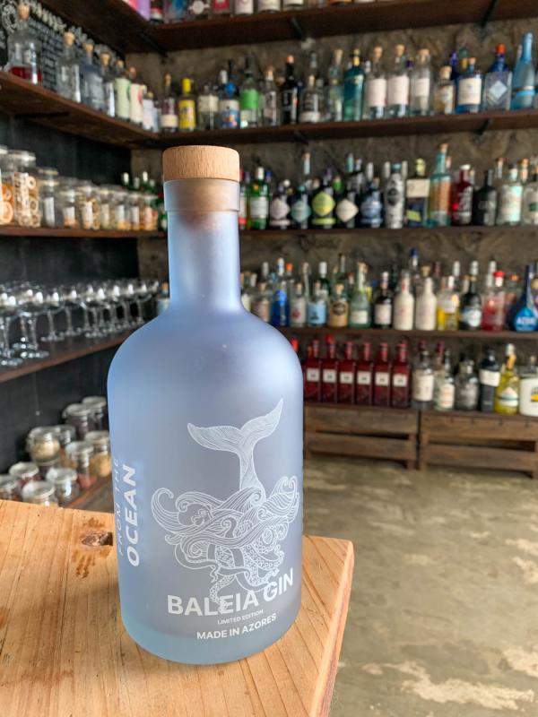 Le gin Baleia, le troisième gin «made in Azores» © YONDER.fr/PG Le gin Baleia, le troisième gin "made in Azores" © YONDER.fr/PG