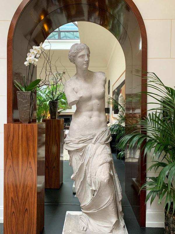 J.K. Place Roma | Salon du rez-de-chaussée © PG|YONDER.fr J.K. Place Roma | Salon du rez-de-chaussée © PG|YONDER.fr