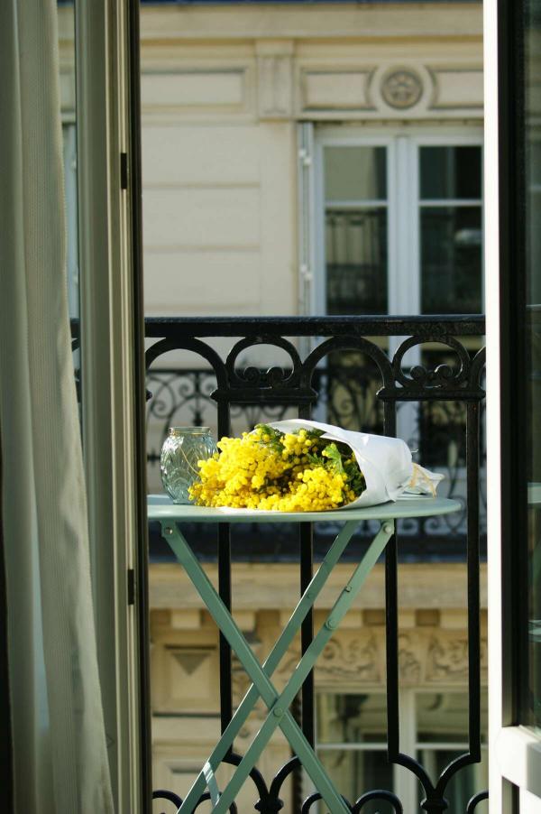 Hôtel Petit Lafayette – Balcon haussmannien © DR Hôtel Petit Lafayette – Balcon haussmannien © DR
