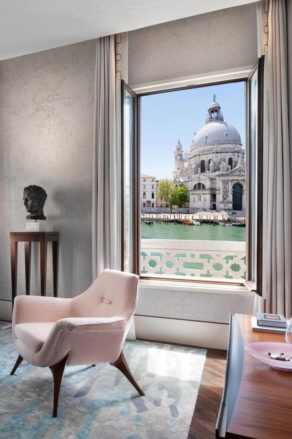 Grand Canal View Suite © The St. Regis Venice Grand Canal View Suite © The St. Regis Venice