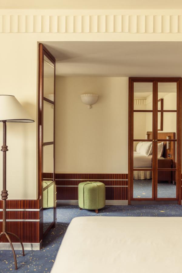 Hôtel des Grands Voyageurs © Kate Devine