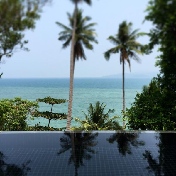 11)	Les villas de l’Amanpuri proposent de spectaculaires piscines surplombant la mer | © Yonder.fr