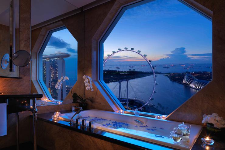 The Ritz-Carlton Millenia Singapore - Salle de bain avec vue