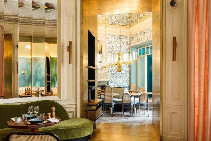 La salle à manger de B.B. au club privé Blanche (Paris 9ème) © Lenny Guetta