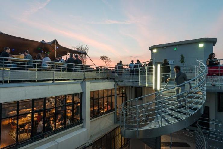 Le Perchoir - Rooftop sur les toits de Ménilmontant