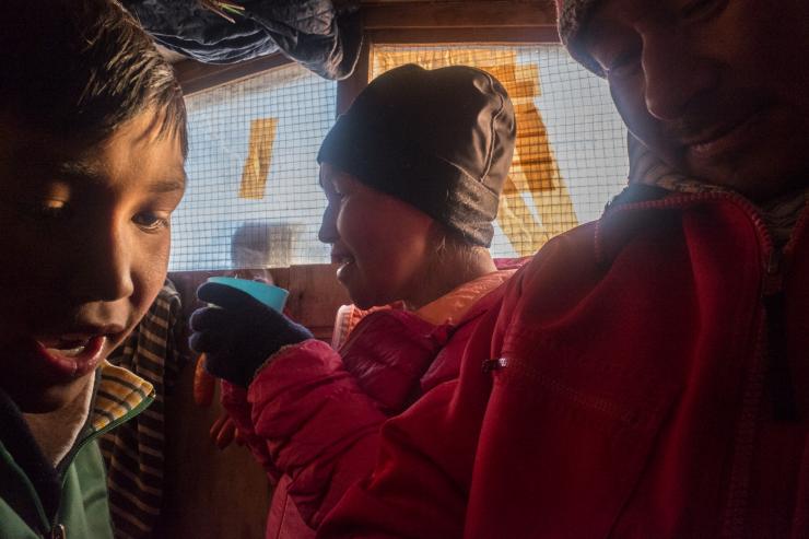 Dans une cabane de pêcheurs sur la banquise au Groenland © DB / YONDER.fr