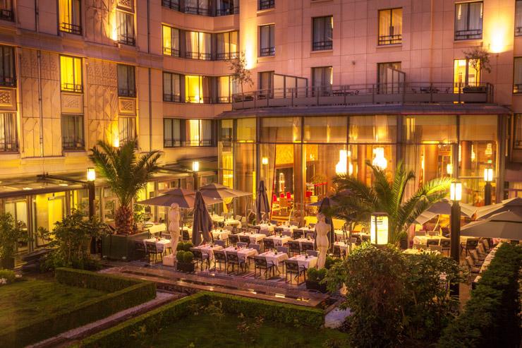 L’Hôtel du Collectionneur ouvre ses terrasses estivales à deux pas du Parc Monceau