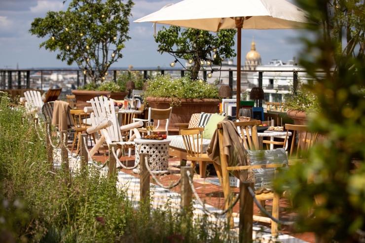 Le rooftop de la Villa M, la nouvelle terrasse cool de Paris Society