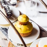 Religieuse passion-ananas © Yonder.fr