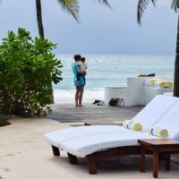 À la piscine © Yonder.fr À la piscine © Yonder.fr