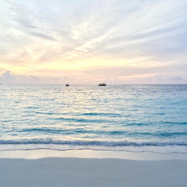 Coucher de soleil sur les Maldives © Yonder.fr Coucher de soleil sur les Maldives © Yonder.fr