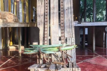 De nombreux outils et machines de l'époque témoignent de ce passé industriel © Yonder.fr