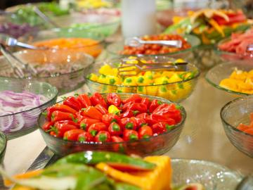 Poivrons à l’israélienne servis lors des repas de shabbat. © Flickr CC Israel Tourism Poivrons à l’israélienne servis lors des repas de shabbat. © Flickr CC Israel Tourism