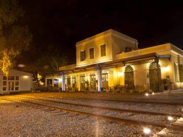 La Tahana by night - l’ancienne gare ferroviaire rénovée. © Flickr CC Israel Tourism La Tahana by night - l’ancienne gare ferroviaire rénovée. © Flickr CC Israel Tourism