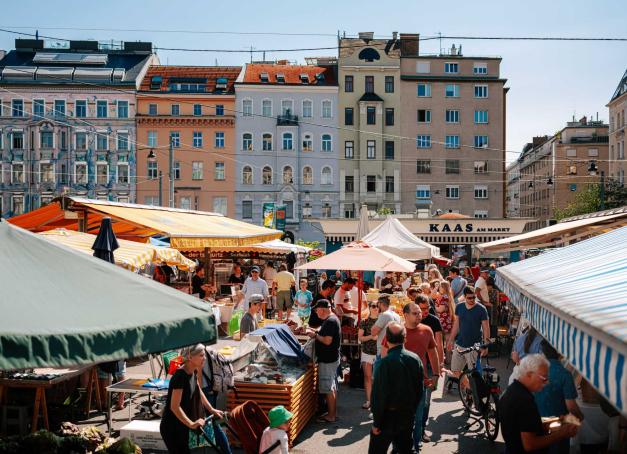 Comme chaque vendredi, YONDER vous emmène pour son voyage en 3 étapes entre destination, hôtellerie et gastronomie. 


