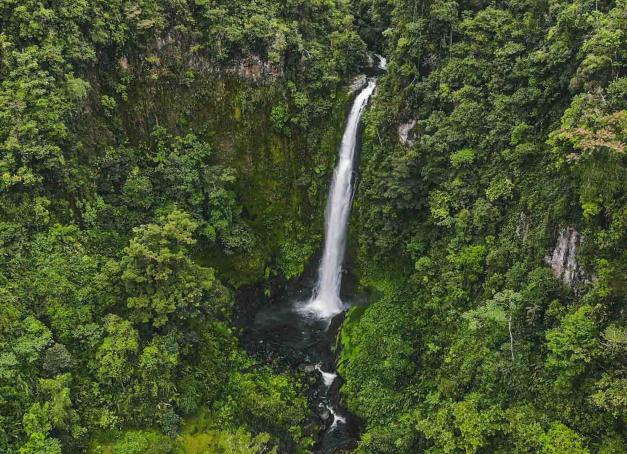 Comme chaque vendredi, YONDER vous emmène pour son voyage en 3 étapes entre destination, hôtellerie et gastronomie. 

